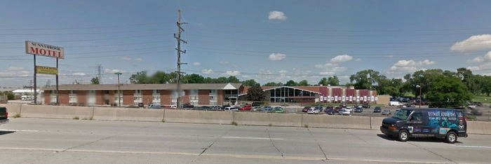 Sunnybrook Lanes (Sunnybrook Motel) - 2012 Street View (newer photo)